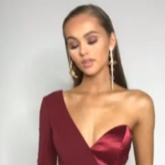 Bodycon Gown Portia And Scarlett PS1920 - Picture 2 of 5